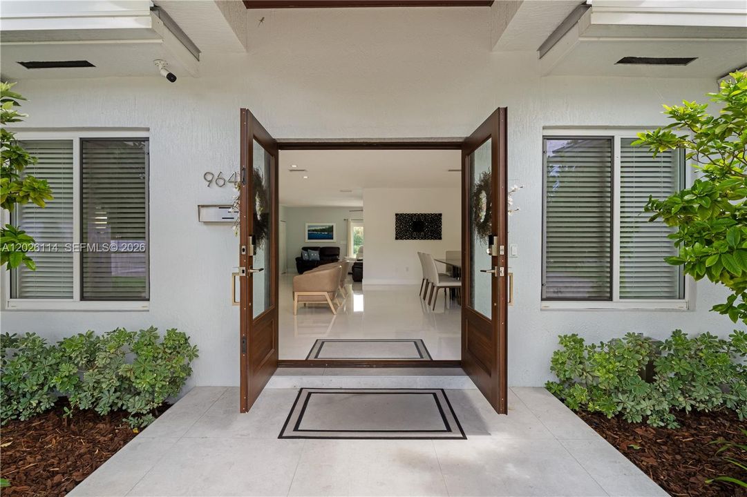 For Sale: $1,490,000 (4 beds, 2 baths, 2385 Square Feet)