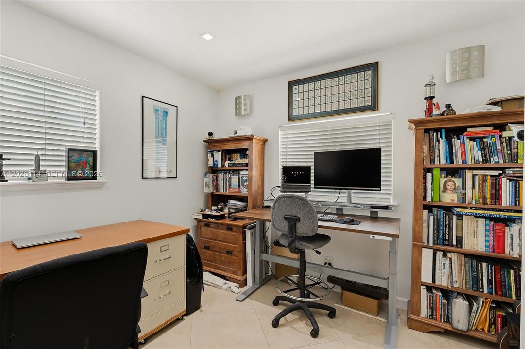 For Sale: $1,490,000 (4 beds, 2 baths, 2385 Square Feet)