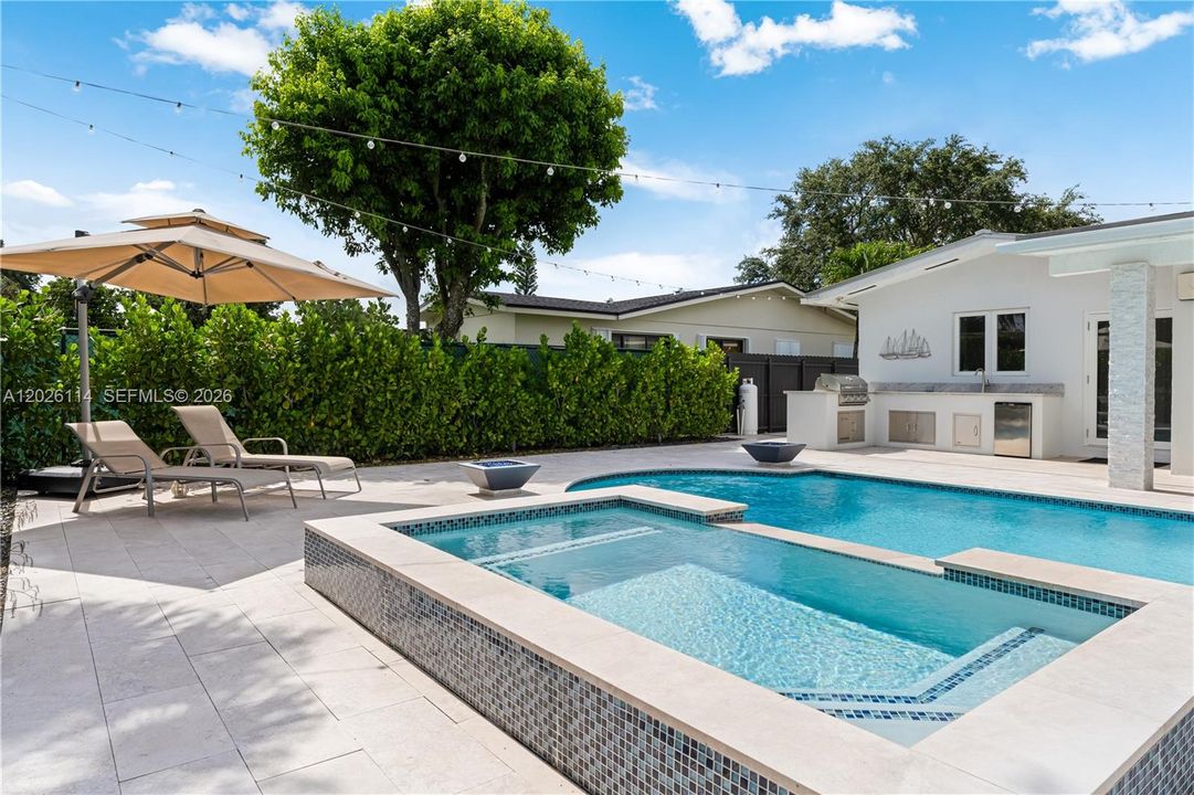 For Sale: $1,490,000 (4 beds, 2 baths, 2385 Square Feet)