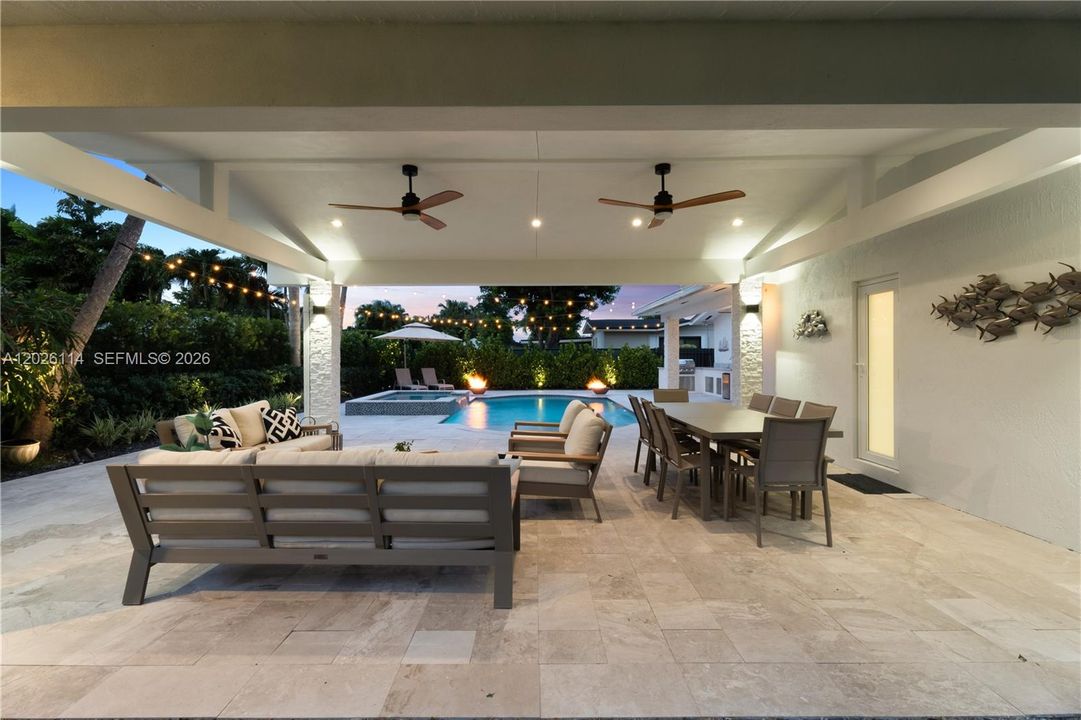 For Sale: $1,490,000 (4 beds, 2 baths, 2385 Square Feet)