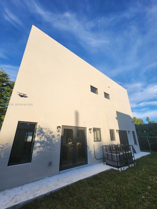 En Renta: $2,550 (2 camas, 2 baños, 0 Pies cuadrados)