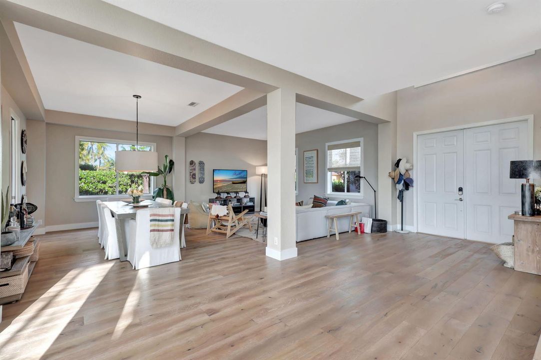 21-web-or-mls-11615Paradise_96