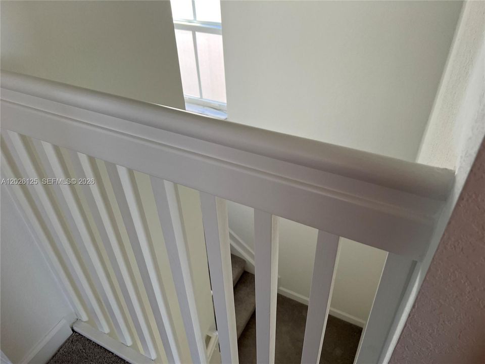 For Rent: $3,850 (4 beds, 2 baths, 1983 Square Feet)