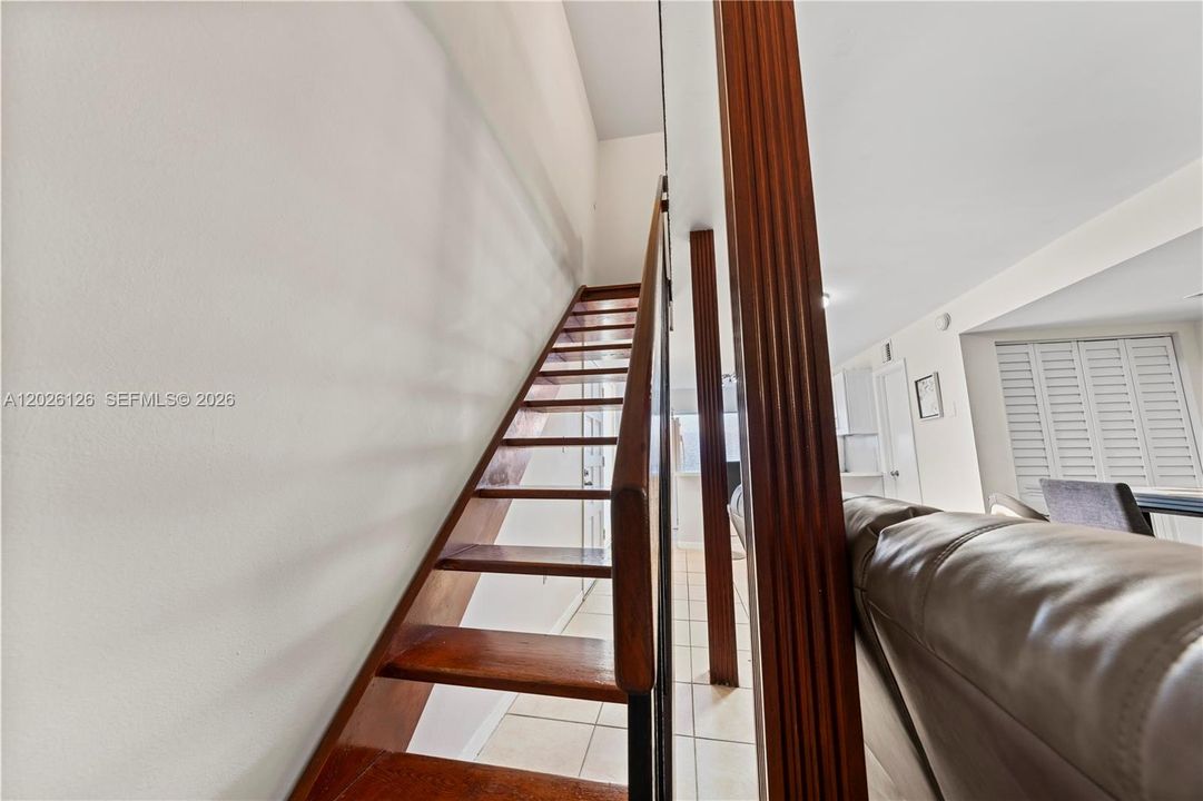 На продажу: $375,000 (3 спален, 2 ванн, 952 Квадратных фут)