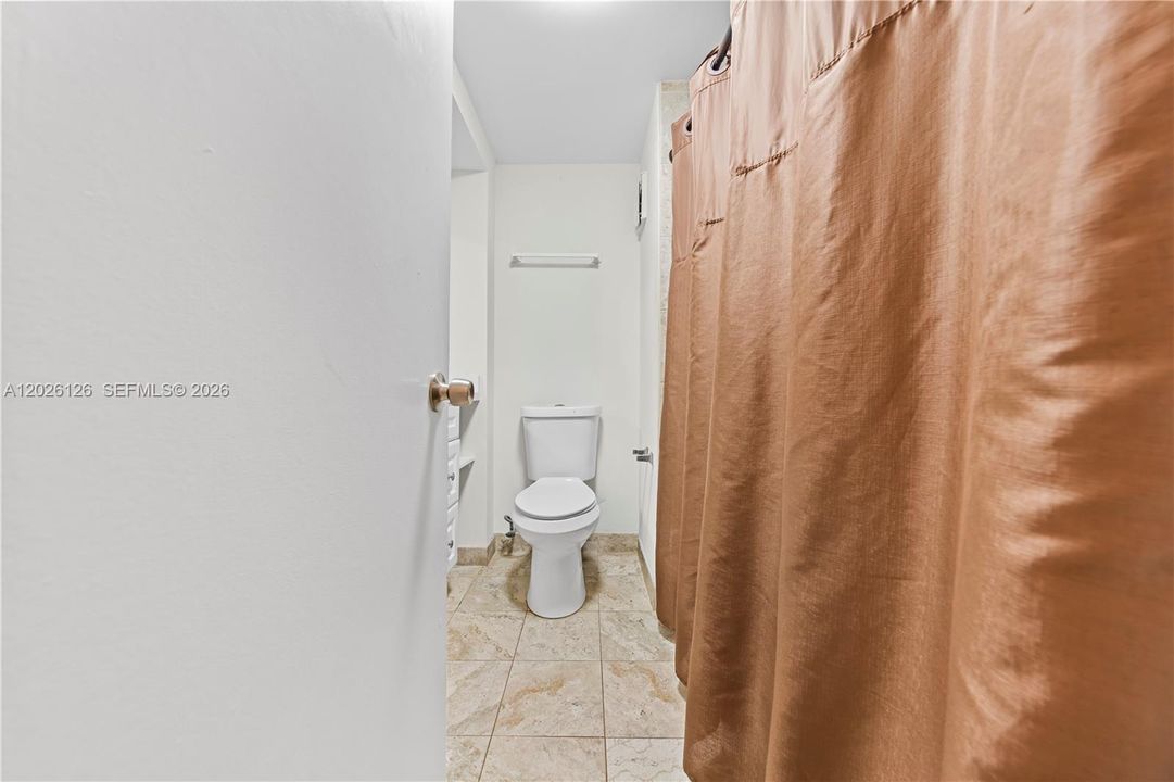 На продажу: $375,000 (3 спален, 2 ванн, 952 Квадратных фут)