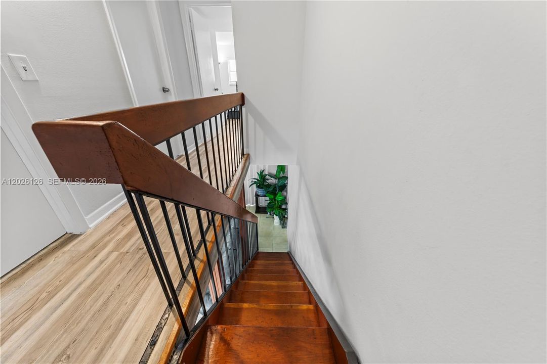 На продажу: $375,000 (3 спален, 2 ванн, 952 Квадратных фут)