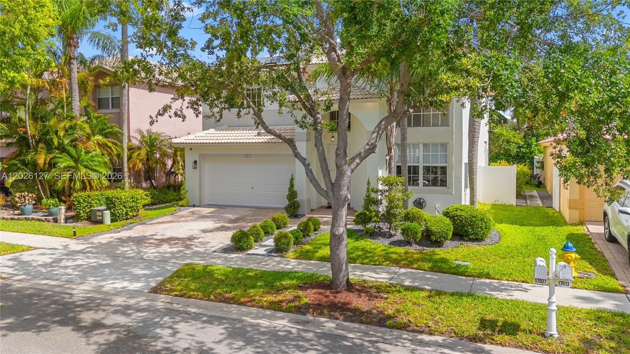 For Sale: $870,000 (4 beds, 3 baths, 2709 Square Feet)