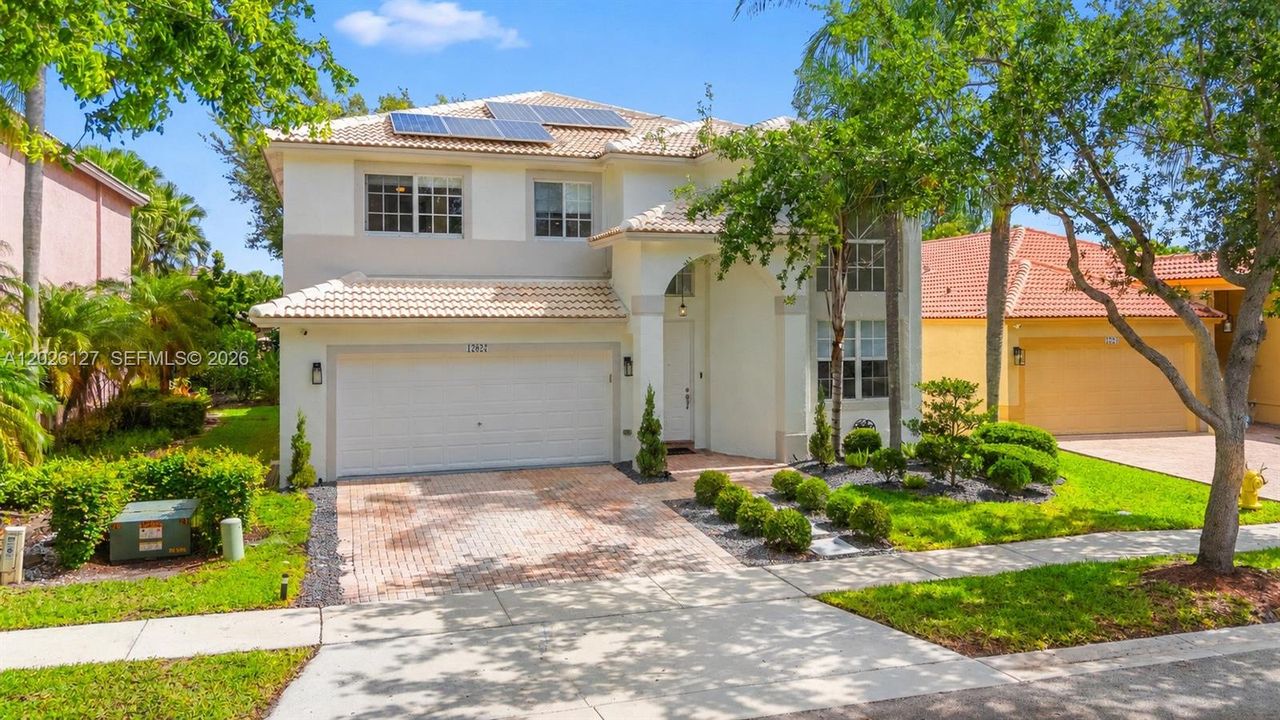 For Sale: $870,000 (4 beds, 3 baths, 2709 Square Feet)