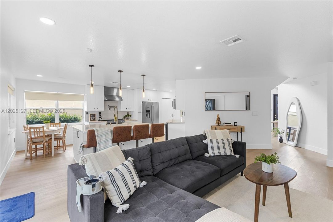 For Sale: $870,000 (4 beds, 3 baths, 2709 Square Feet)