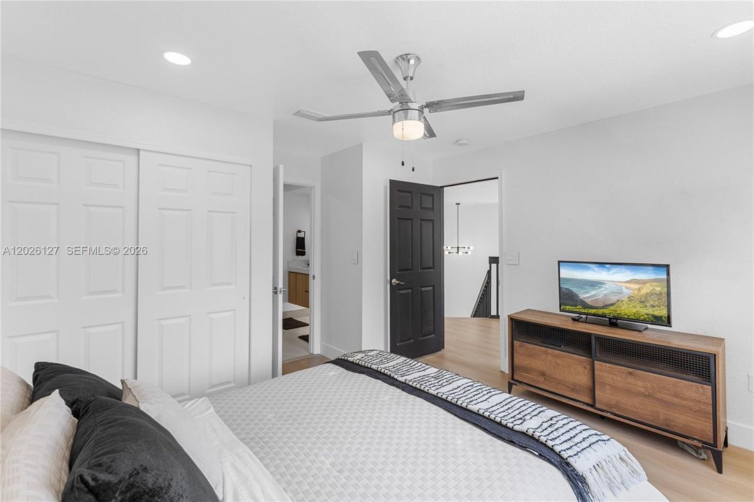 For Sale: $870,000 (4 beds, 3 baths, 2709 Square Feet)