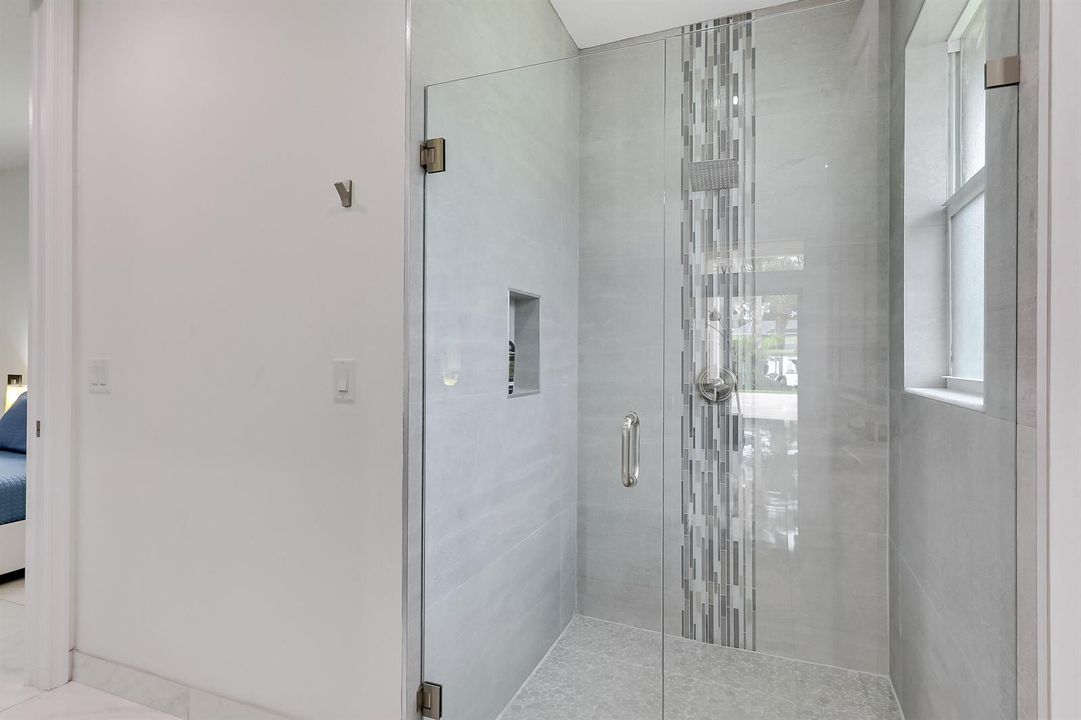 Guest Bathroom off living room