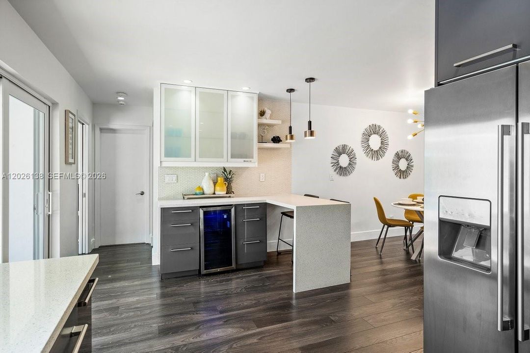For Rent: $6,000 (3 beds, 2 baths, 1730 Square Feet)