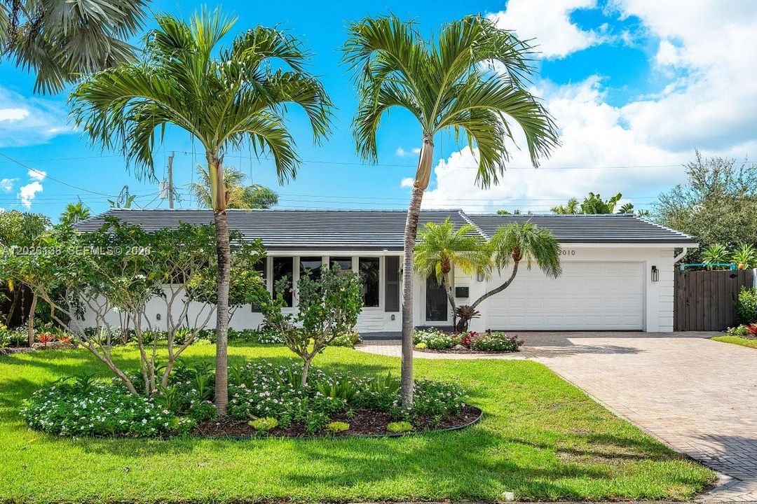 For Rent: $6,000 (3 beds, 2 baths, 1730 Square Feet)