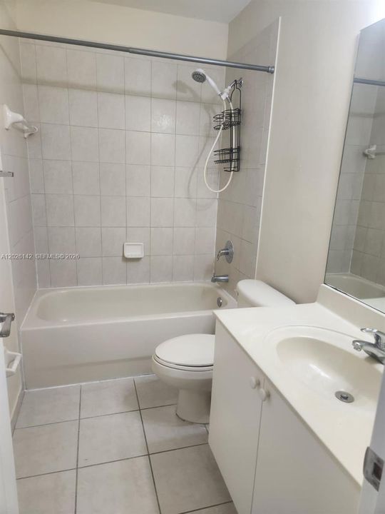 Недавно арендовано: $2,200 (3 спален, 2 ванн, 1657 Квадратных фут)