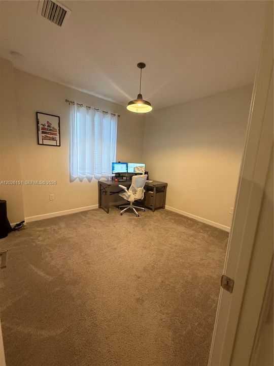 En Venta: $520,000 (3 camas, 2 baños, 1832 Pies cuadrados)