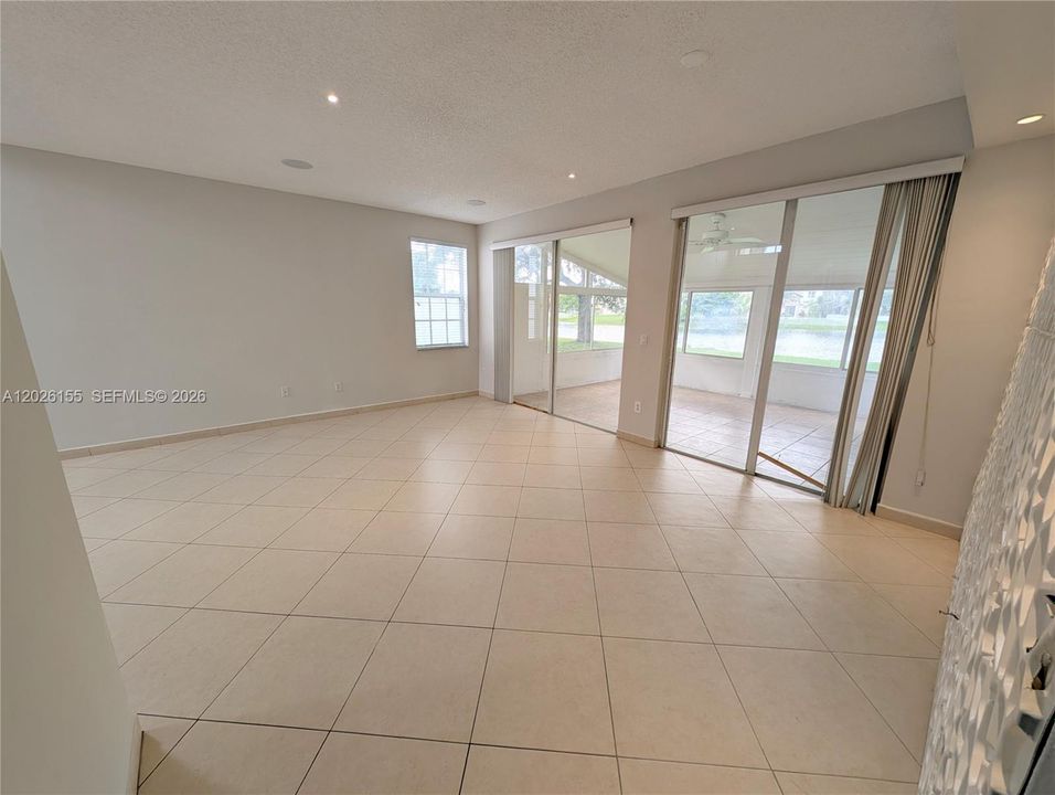 En Renta: $4,600 (3 camas, 2 baños, 1836 Pies cuadrados)