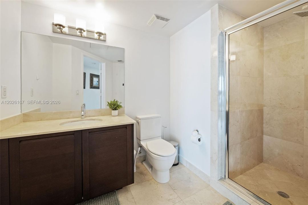 В аренду: $4,700 (3 спален, 2 ванн, 1447 Квадратных фут)
