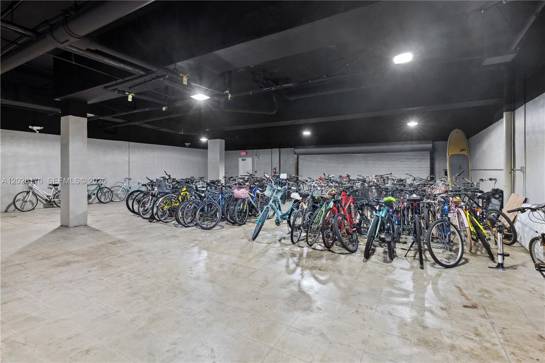 For Rent: $3,500 (2 beds, 2 baths, 1266 Square Feet)