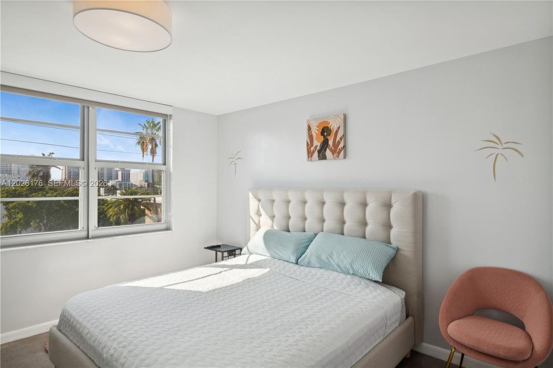 For Rent: $3,500 (2 beds, 2 baths, 1266 Square Feet)