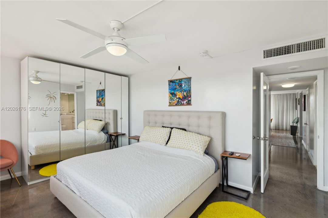 For Rent: $3,500 (2 beds, 2 baths, 1266 Square Feet)