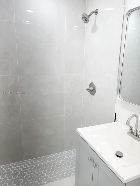 For Sale: $1,175,000 (4 beds, 3 baths, 2724 Square Feet)