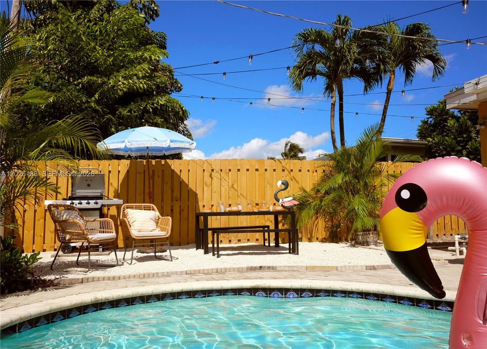 For Rent: $5,000 (4 beds, 3 baths, 1614 Square Feet)