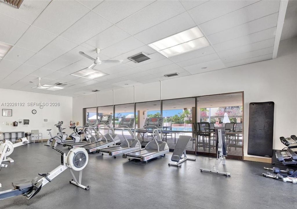 Active With Contract: $294,500 (2 beds, 2 baths, 1313 Square Feet)