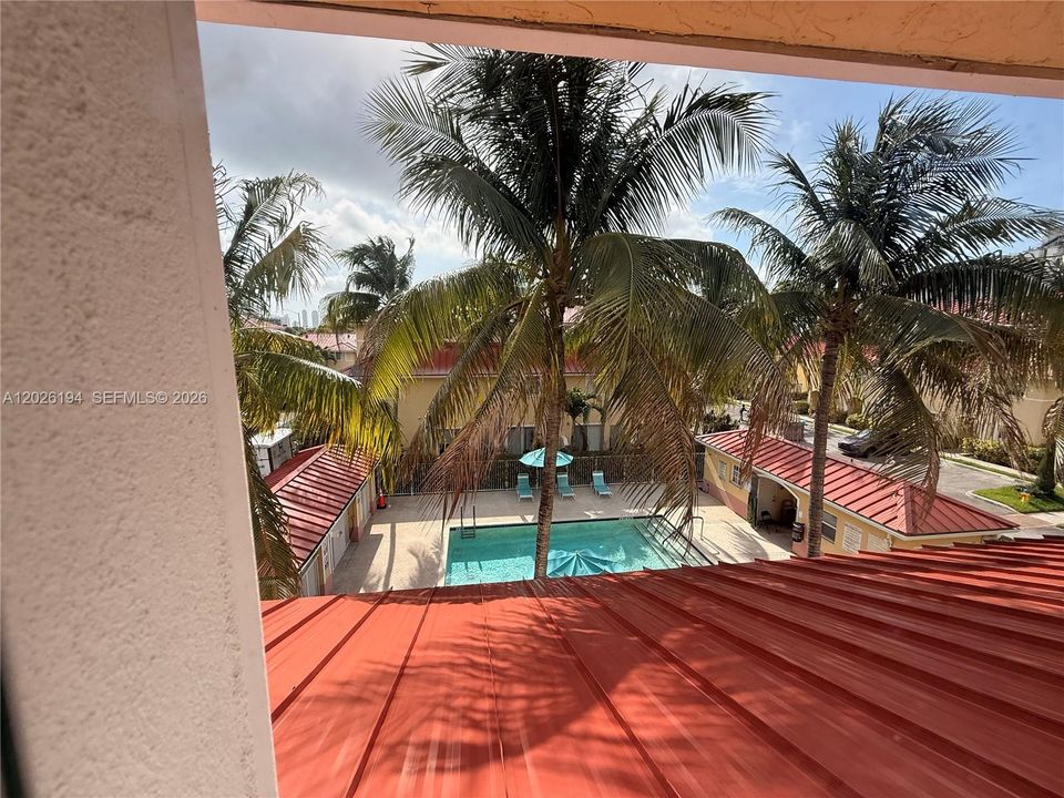 For Rent: $2,699 (3 beds, 2 baths, 1182 Square Feet)