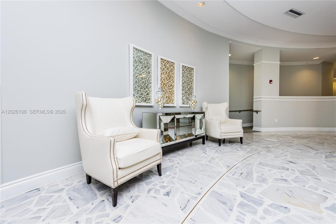 For Rent: $2,950 (1 beds, 1 baths, 835 Square Feet)