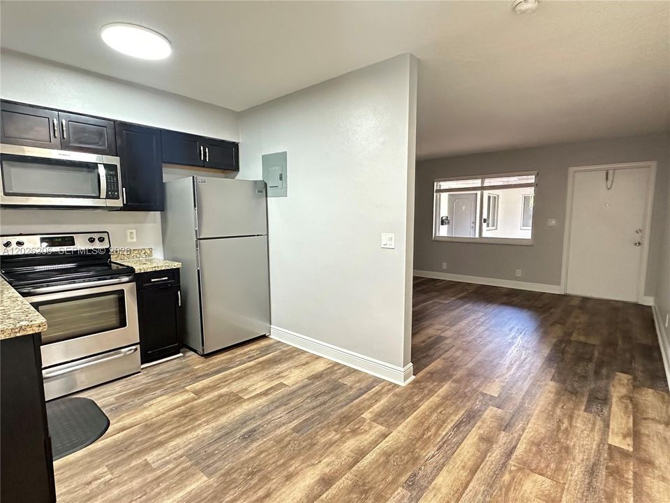 For Rent: $1,825 (1 beds, 1 baths, 0 Square Feet)