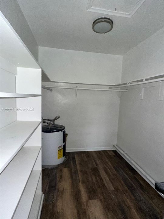 For Rent: $1,825 (1 beds, 1 baths, 0 Square Feet)