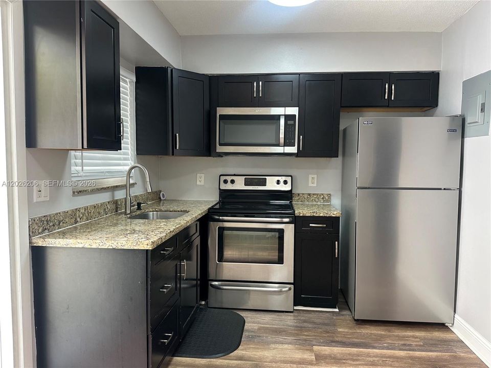 For Rent: $1,825 (1 beds, 1 baths, 0 Square Feet)