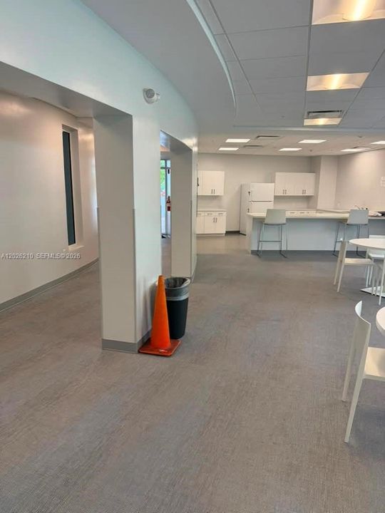 For Rent: $4,500 (2 beds, 2 baths, 1280 Square Feet)