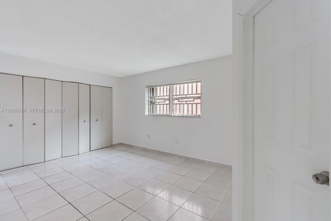 В аренду: $1,980 (2 спален, 2 ванн, 800 Квадратных фут)