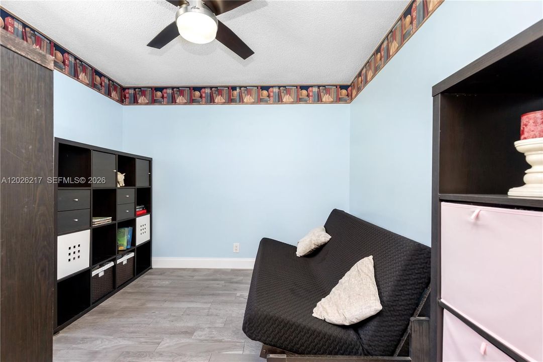 For Sale: $334,995 (3 beds, 2 baths, 1444 Square Feet)