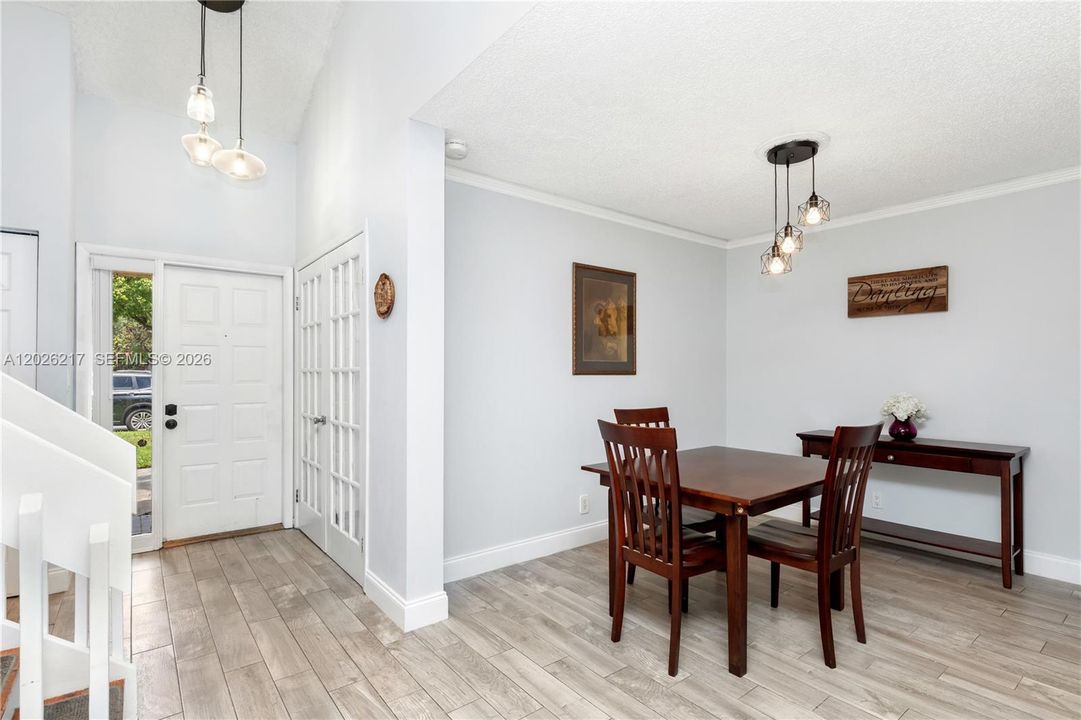 For Sale: $334,995 (3 beds, 2 baths, 1444 Square Feet)