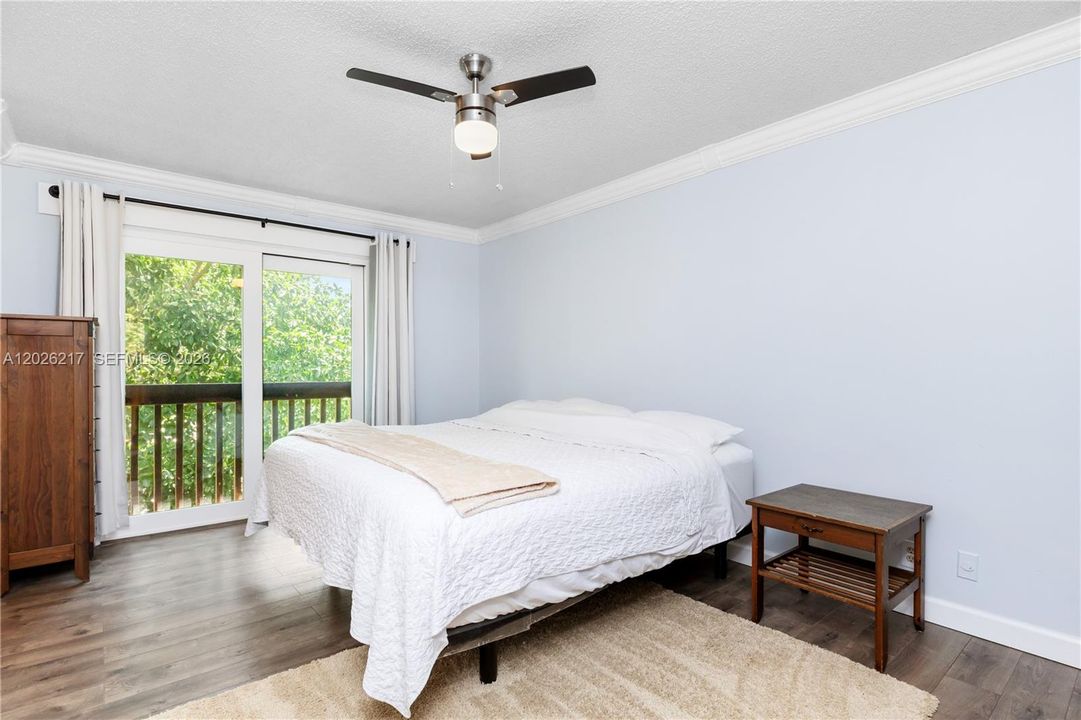 For Sale: $334,995 (3 beds, 2 baths, 1444 Square Feet)
