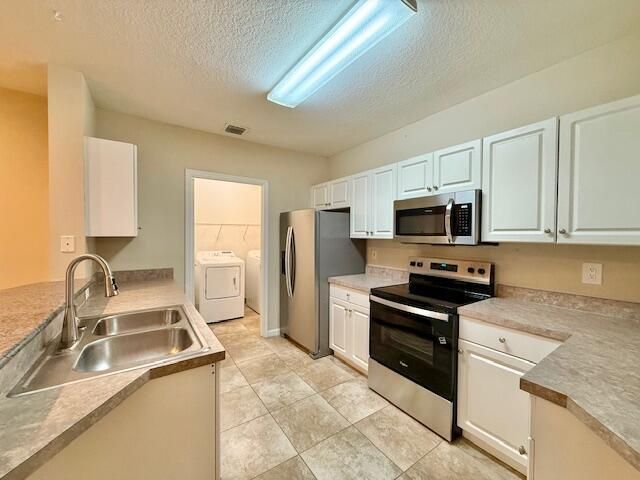 5015 Fairways CIR 107