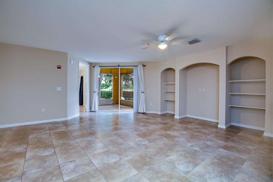 5015 Fairways CIR 107