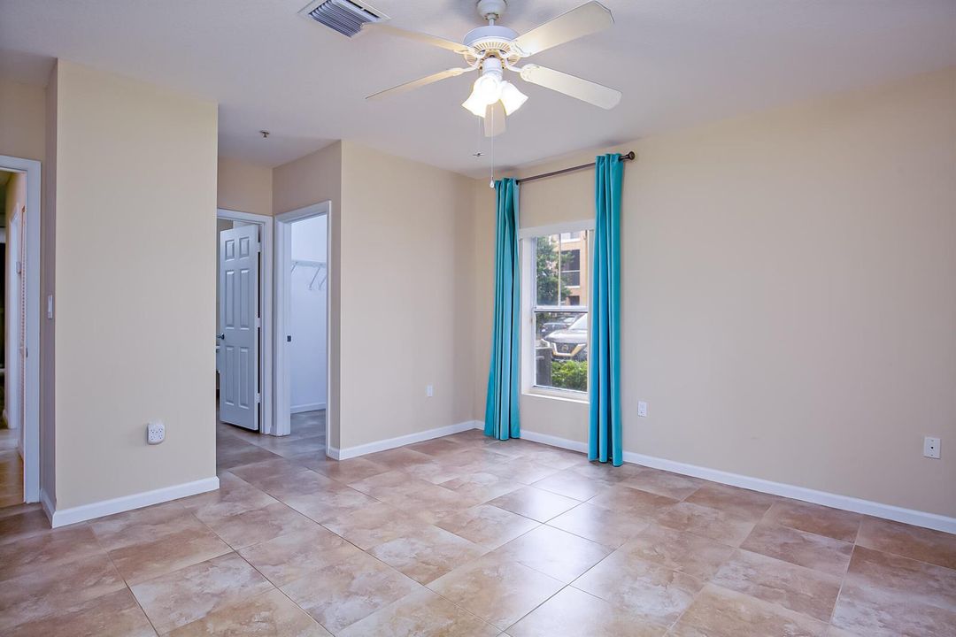 5015 Fairways CIR 107