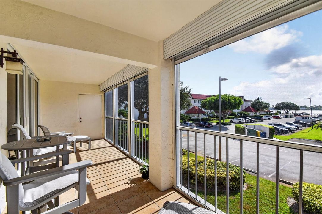104 Half Moon Circle D2