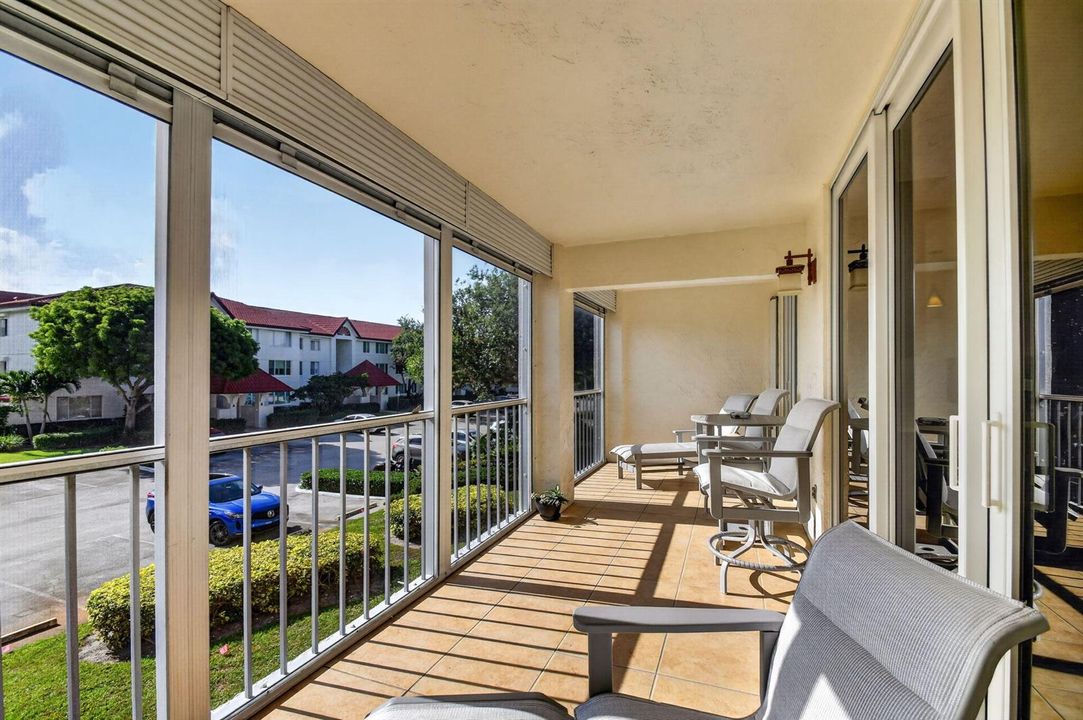 104 Half Moon Circle D2