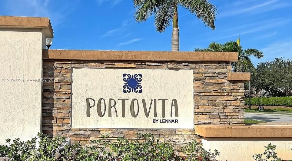 Active With Contract: $4,200 (5 beds, 3 baths, 3119 Square Feet)