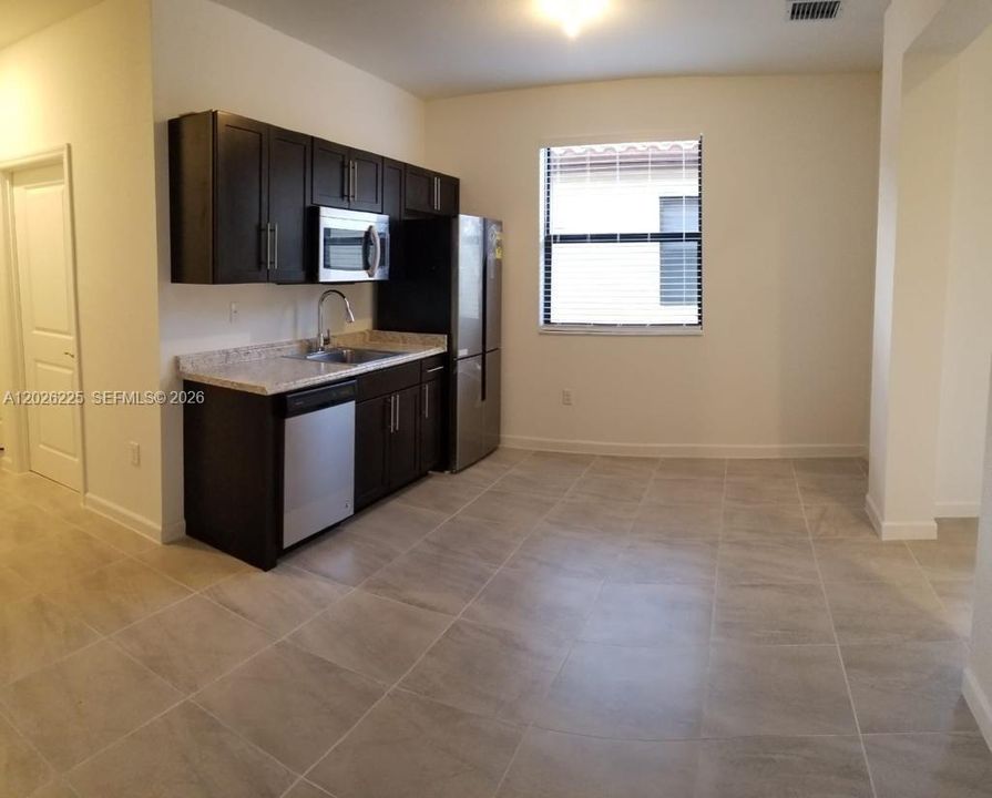 Active With Contract: $4,200 (5 beds, 3 baths, 3119 Square Feet)