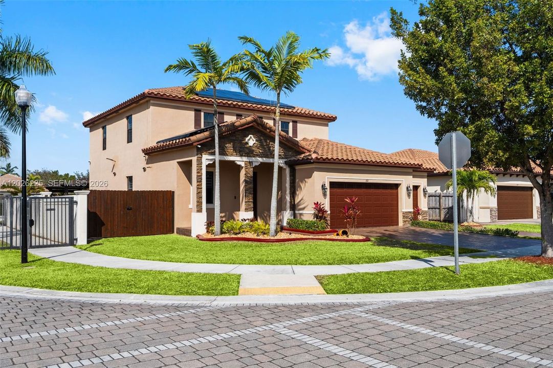 Active With Contract: $4,200 (5 beds, 3 baths, 3119 Square Feet)