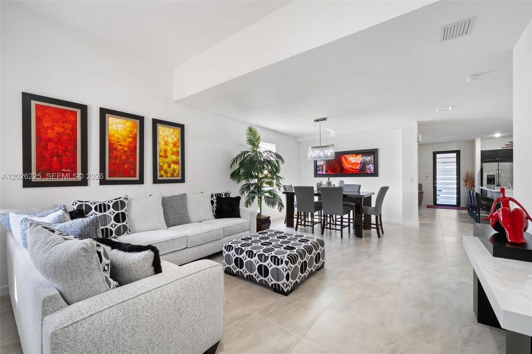 Active With Contract: $4,200 (5 beds, 3 baths, 3119 Square Feet)