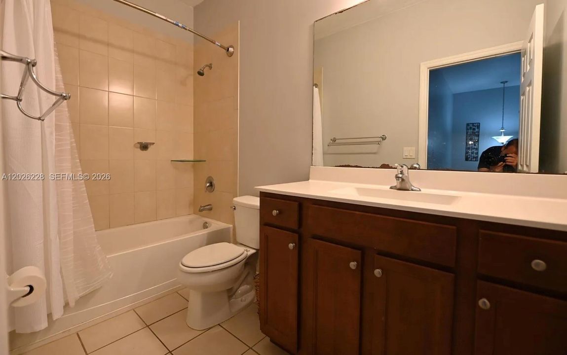 В аренду: $2,600 (3 спален, 2 ванн, 1659 Квадратных фут)