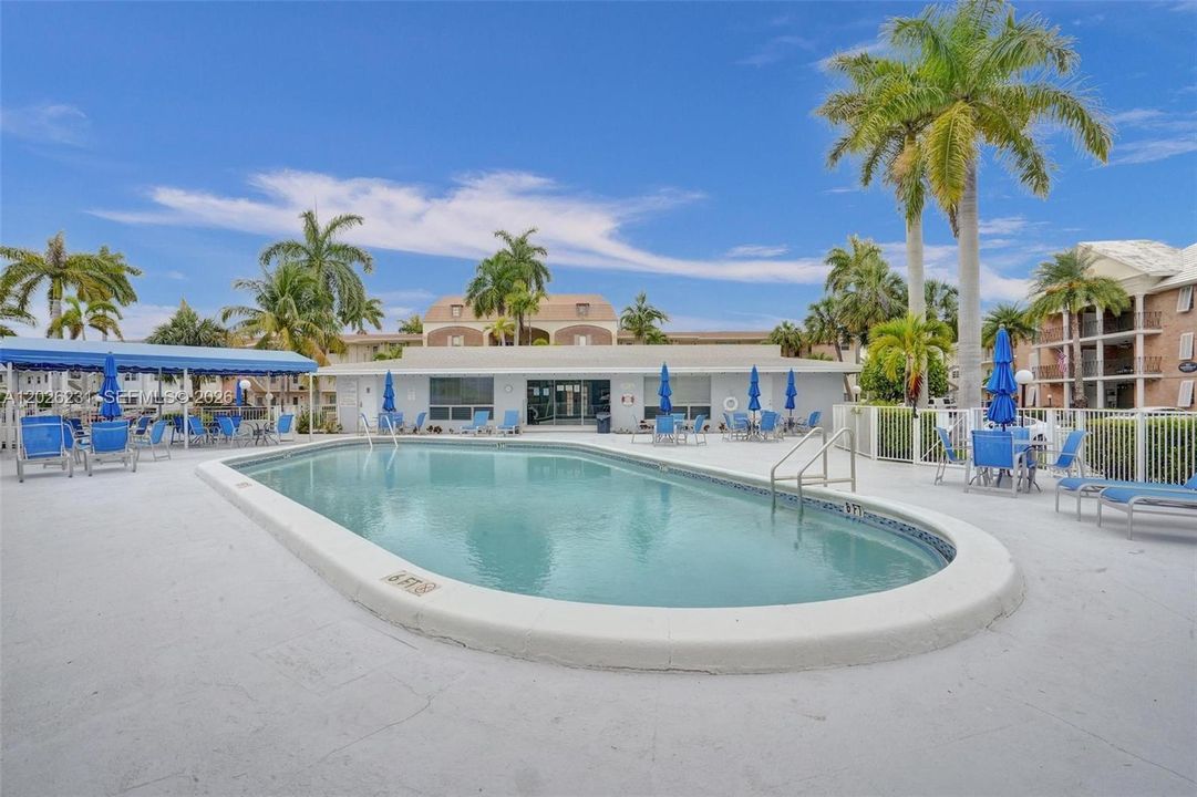 For Rent: $2,350 (2 beds, 2 baths, 1050 Square Feet)