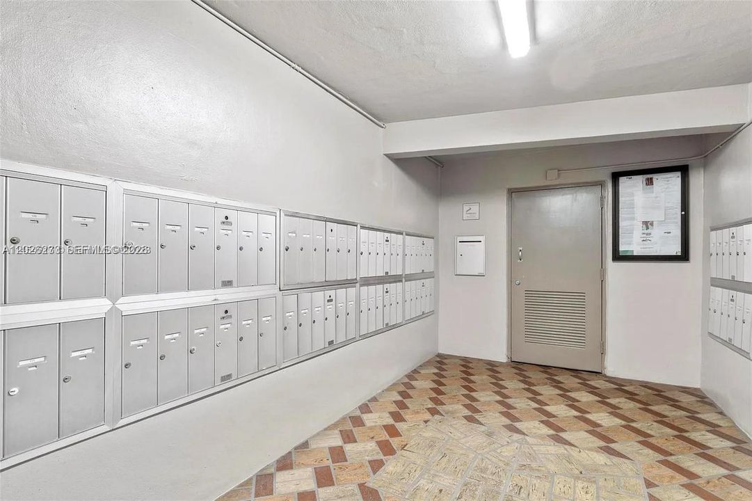 В аренду: $2,500 (3 спален, 2 ванн, 1040 Квадратных фут)