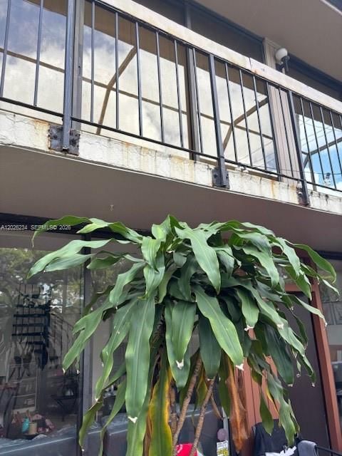 For Rent: $4,000 (2 beds, 1 baths, 1032 Square Feet)